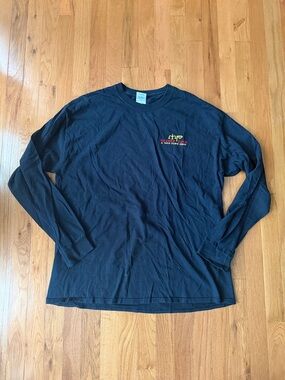 Men's Long-Sleeve Black Graphic Crewneck Shirt
